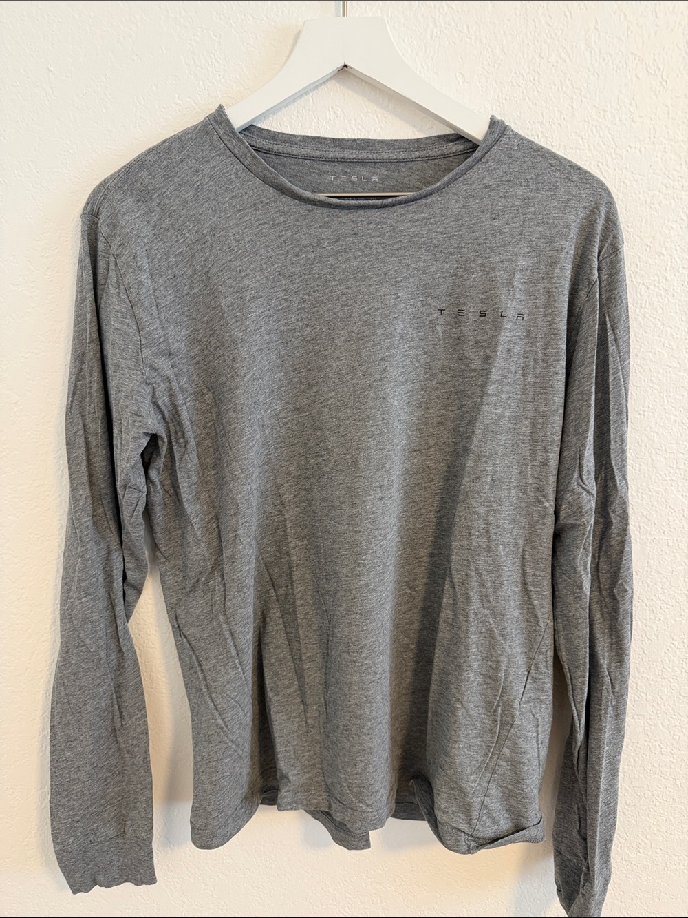 Tesla Men's Long Sleeve Crew Tee - Gray